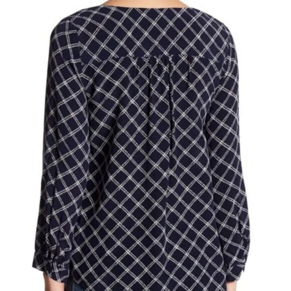 Joie Navy & White Grid Print 100% Silk Pop Over Semi Sheer Blouse Top Size Small - Picture 2 of 10